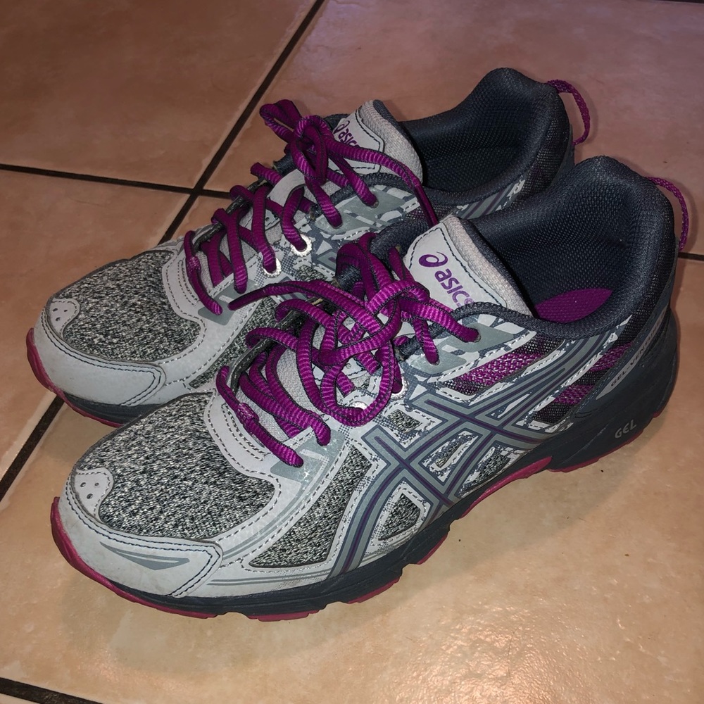 Asics Gel Venture wmns sz 7